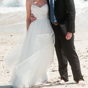 Reem Acra Eternity Wedding Gown Size 0-2